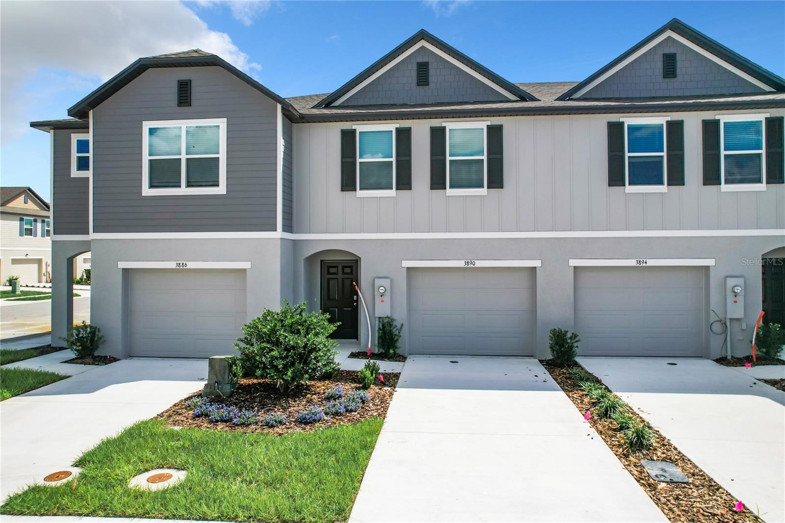 Image 11 of 54 For 3886 Academia Ave