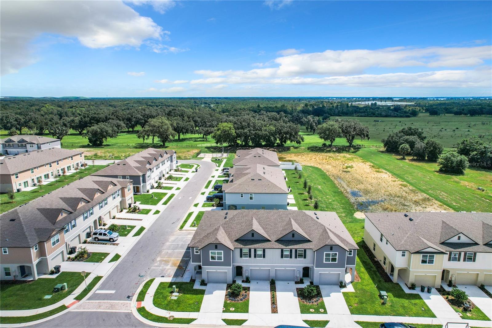 Image 4 of 54 For 3886 Academia Ave