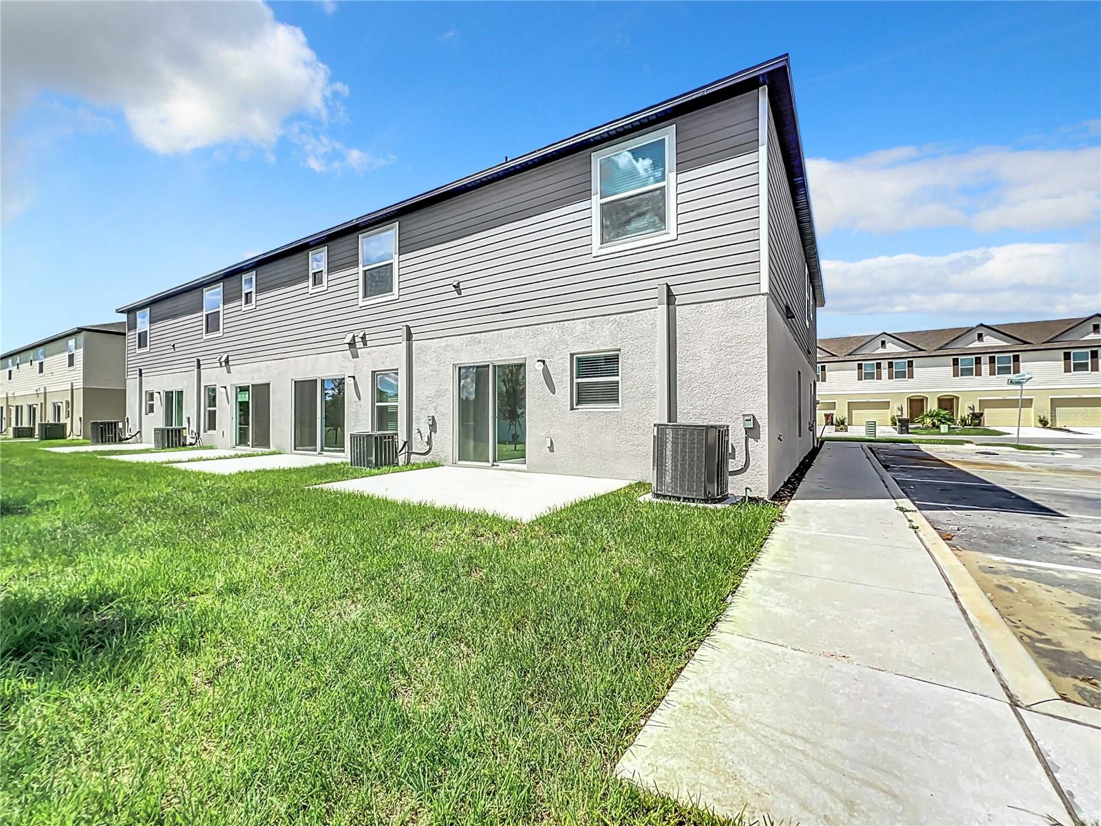 Image 45 of 54 For 3886 Academia Ave