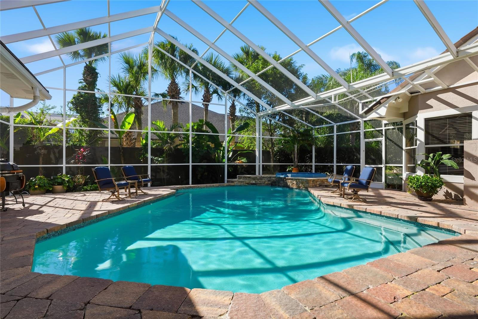 Listing photo id 44 for 5203 Hillview Lane