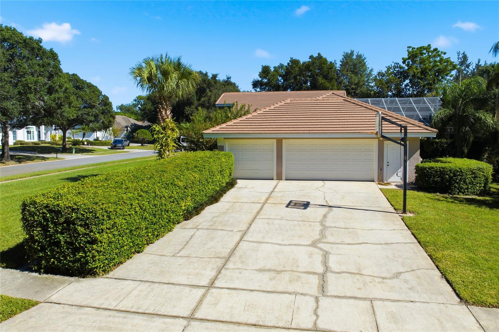 Listing photo id 51 for 5203 Hillview Lane