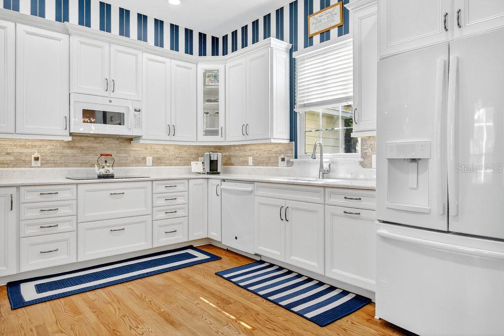 Image 12 of 44 For 8719 Summerville Place