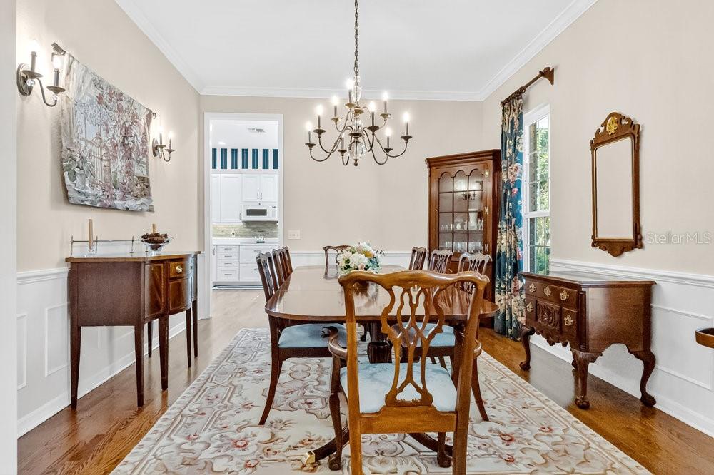 Image 8 of 44 For 8719 Summerville Place