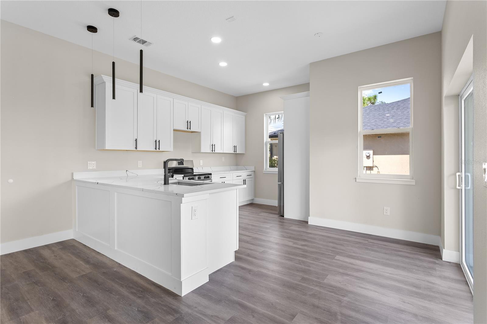 Image 7 of 31 For 33328 County Road 473