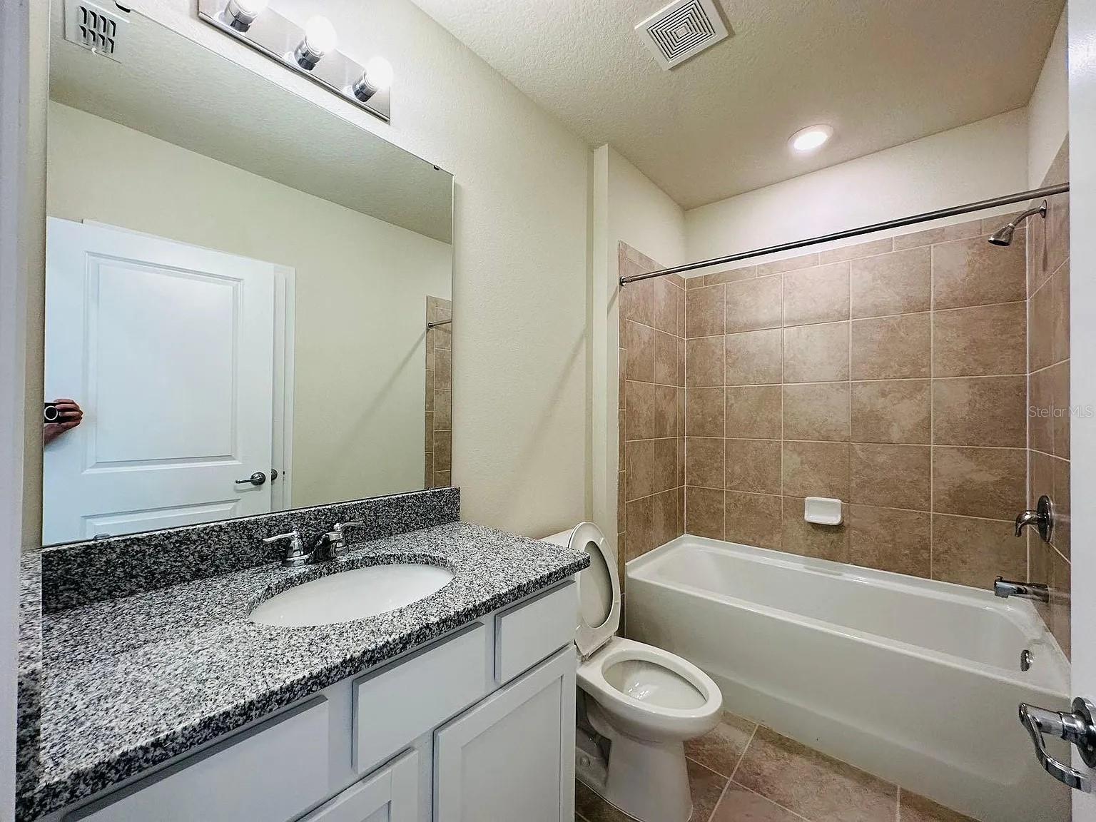 Image 10 of 37 For 917 Wading Waters Way