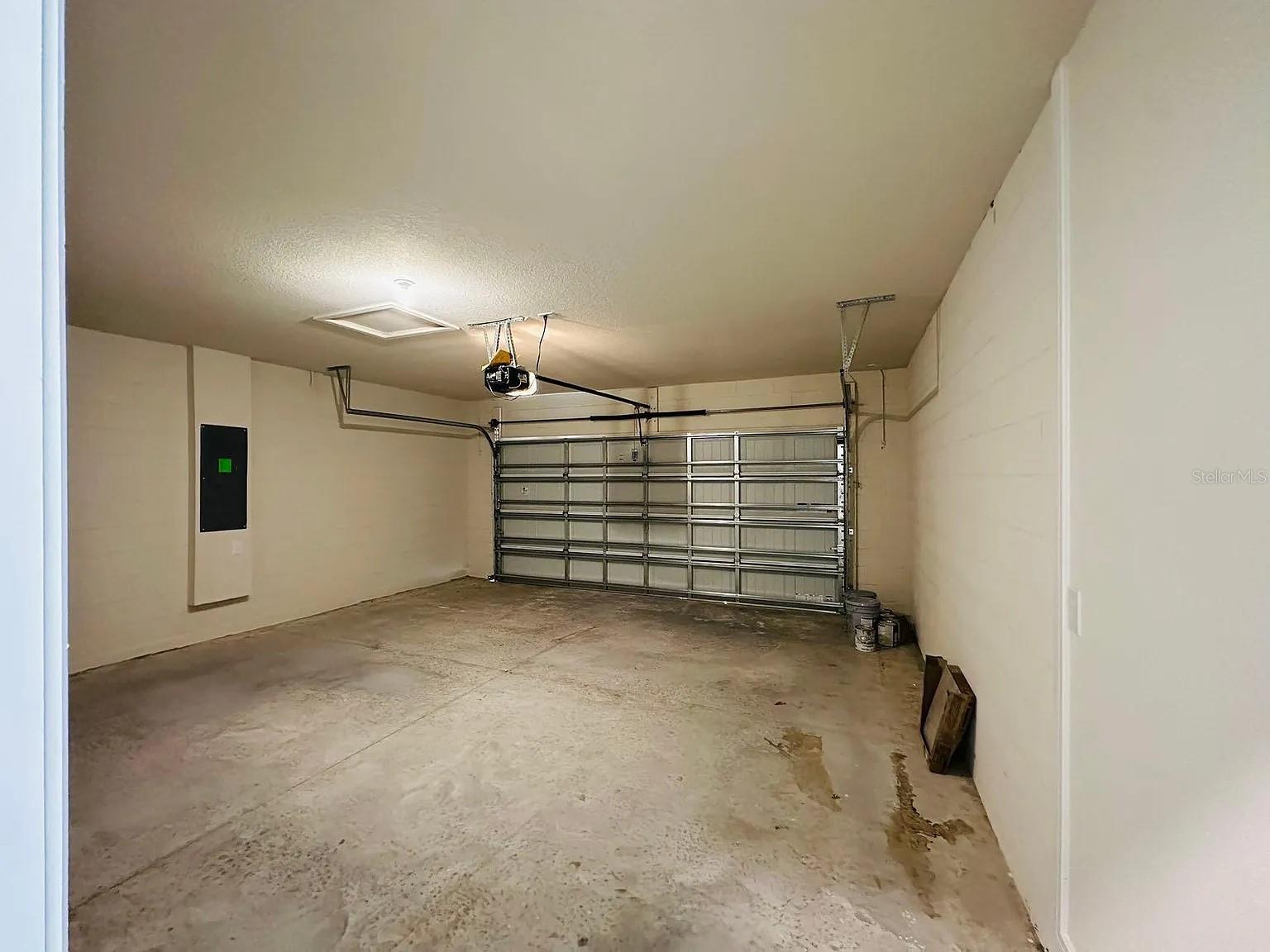 Image 11 of 37 For 917 Wading Waters Way