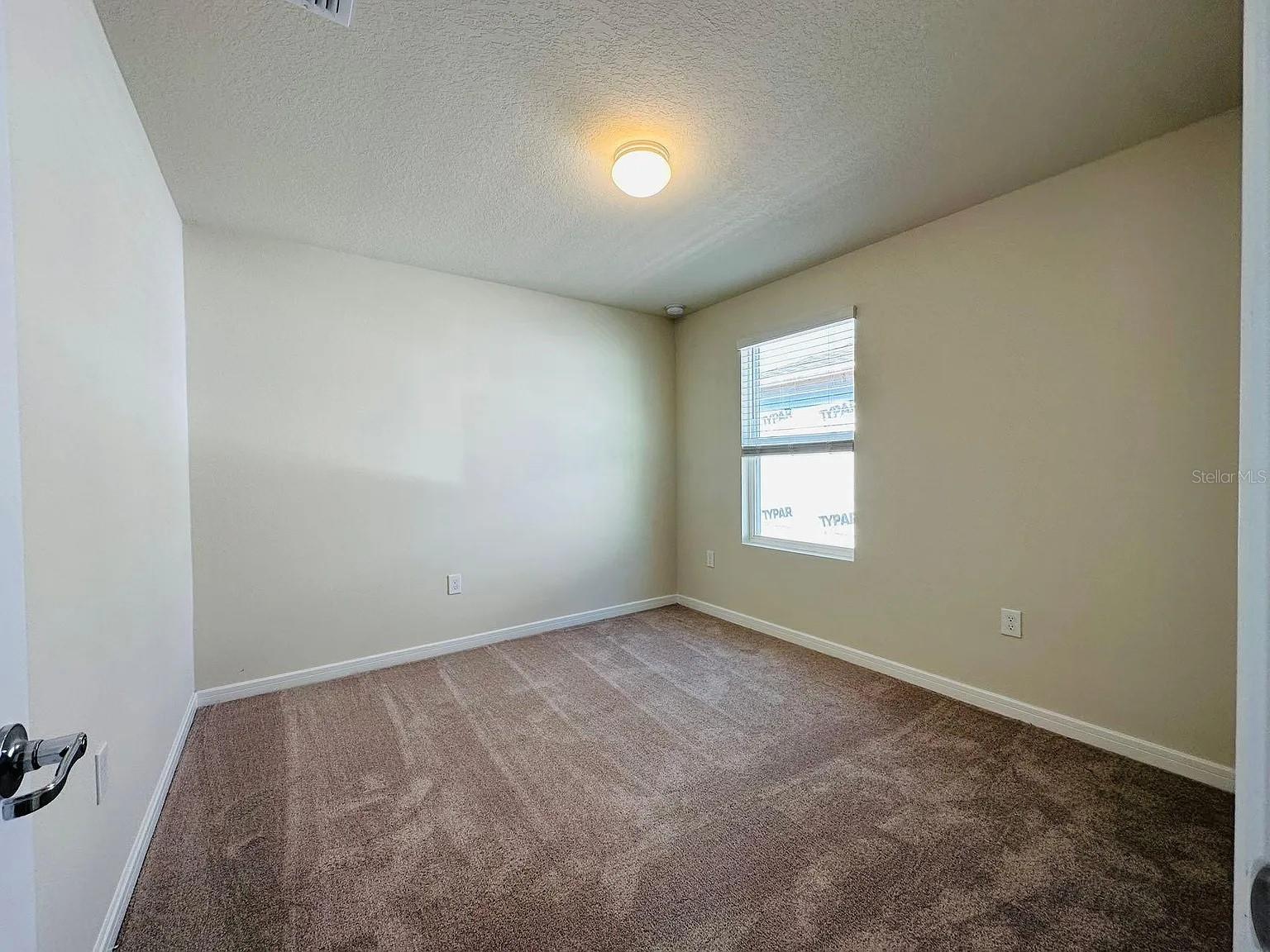 Image 13 of 37 For 917 Wading Waters Way