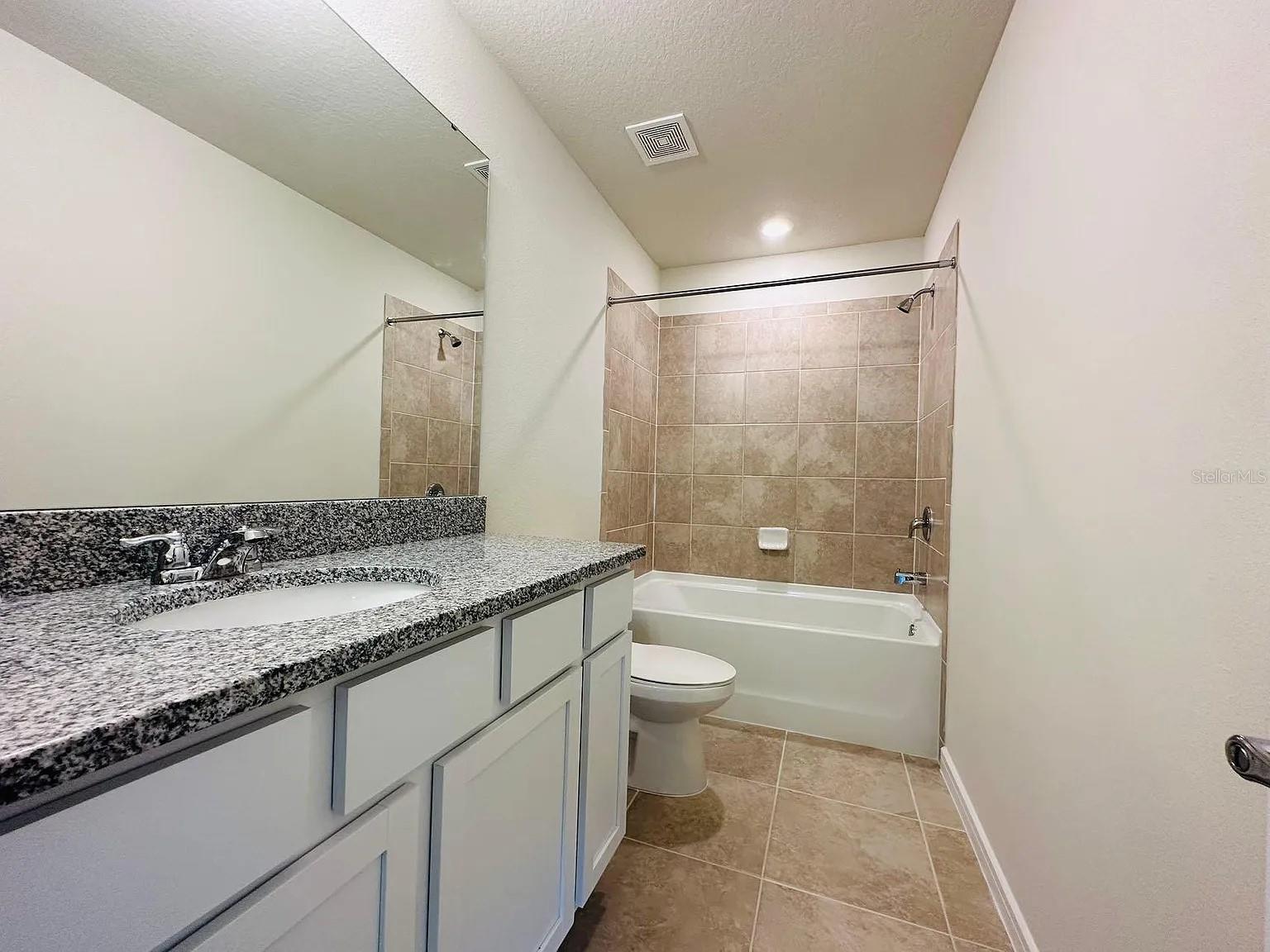 Image 14 of 37 For 917 Wading Waters Way