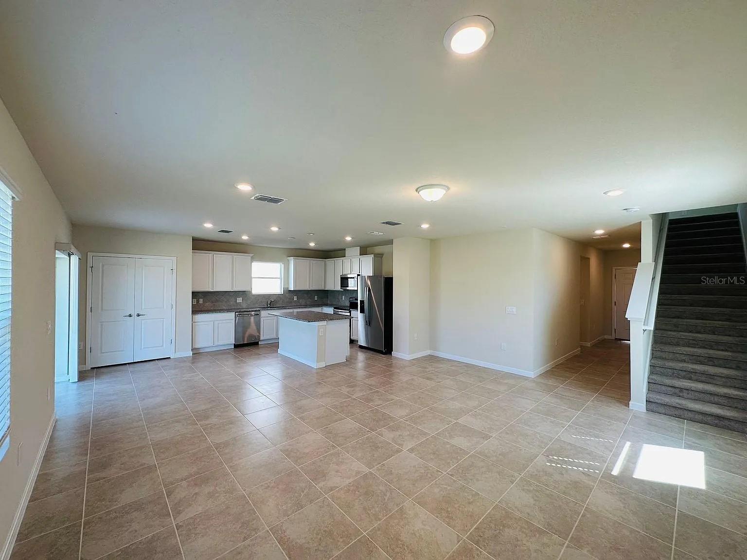 Image 5 of 37 For 917 Wading Waters Way