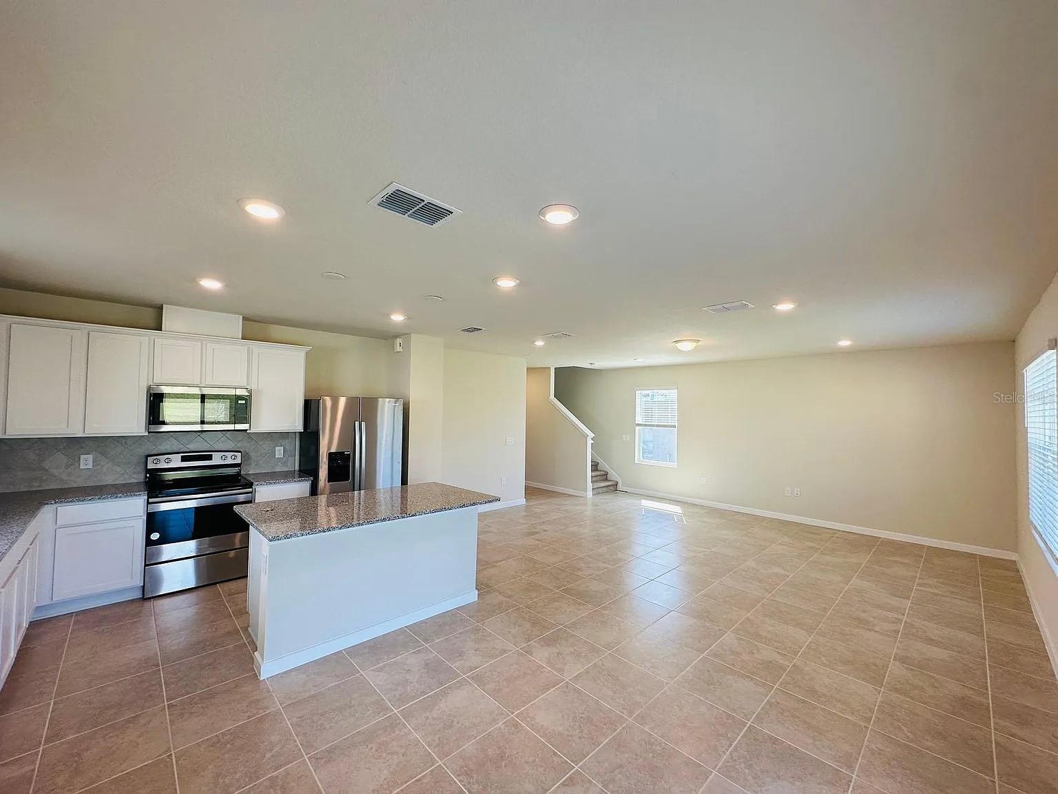 Image 7 of 37 For 917 Wading Waters Way