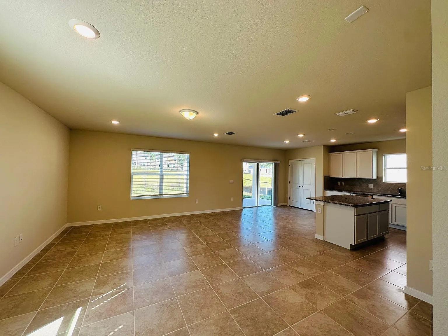 Image 8 of 37 For 917 Wading Waters Way