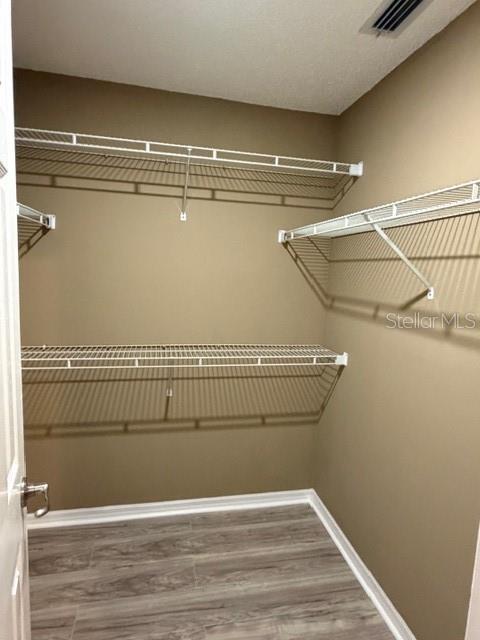 Image 16 of 31 For 580 Valencia Place Circle