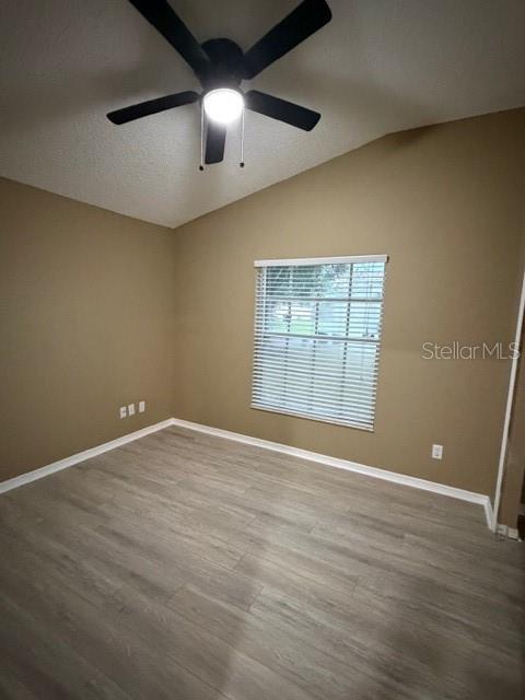 Image 20 of 31 For 580 Valencia Place Circle