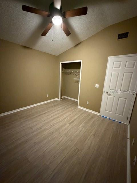 Image 23 of 31 For 580 Valencia Place Circle