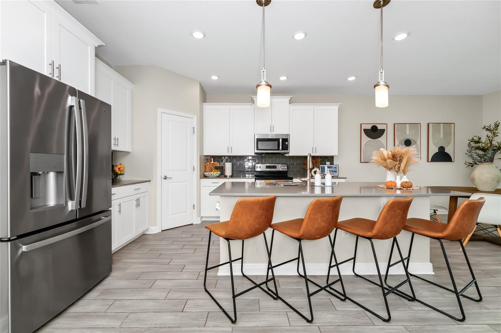 Image 14 of 61 For 2862 American Elm Cove