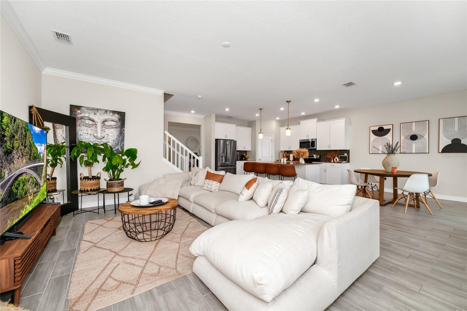 Image 7 of 61 For 2862 American Elm Cove