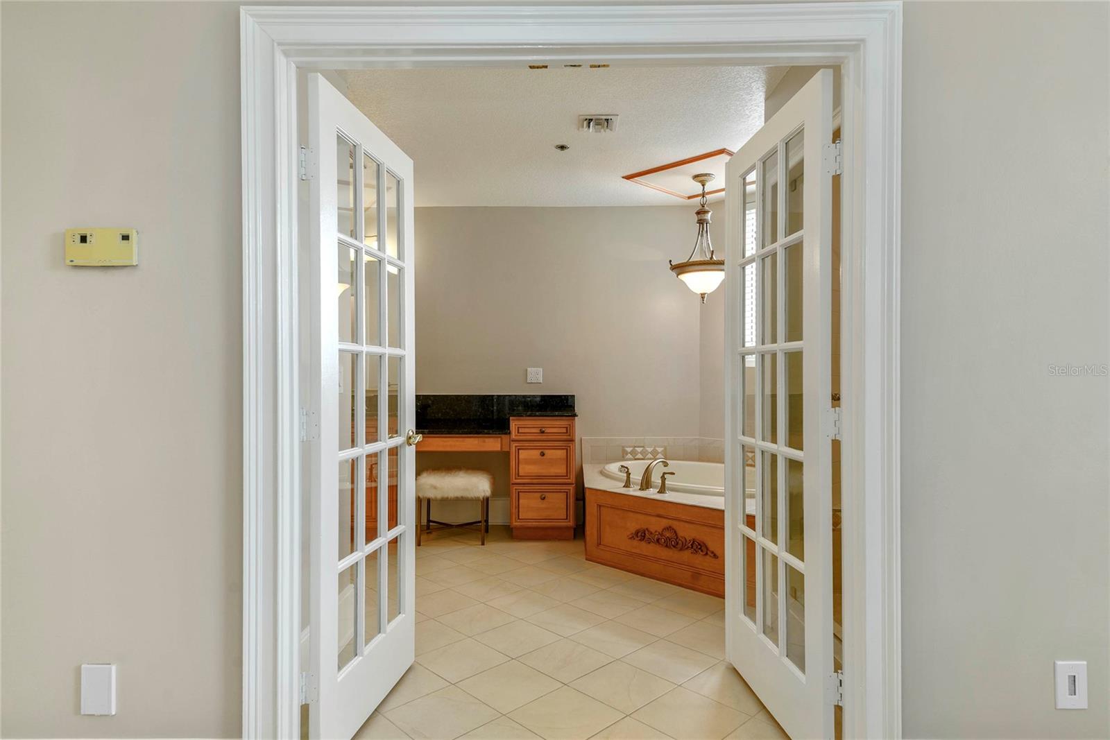 Image 34 of 71 For 1110 Ivanhoe Boulevard 5