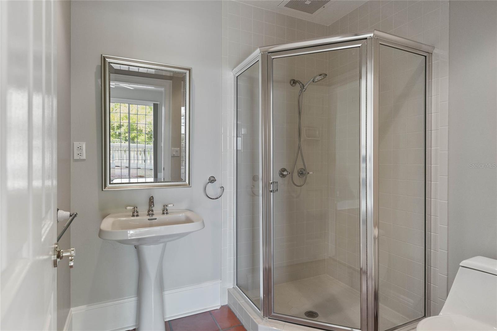 Image 41 of 71 For 1110 Ivanhoe Boulevard 5