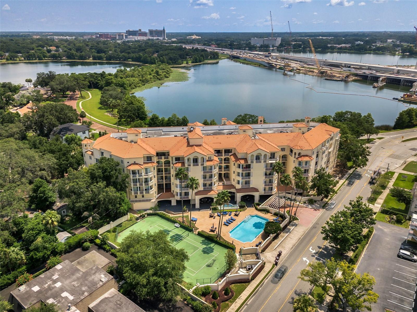 Image 70 of 71 For 1110 Ivanhoe Boulevard 5