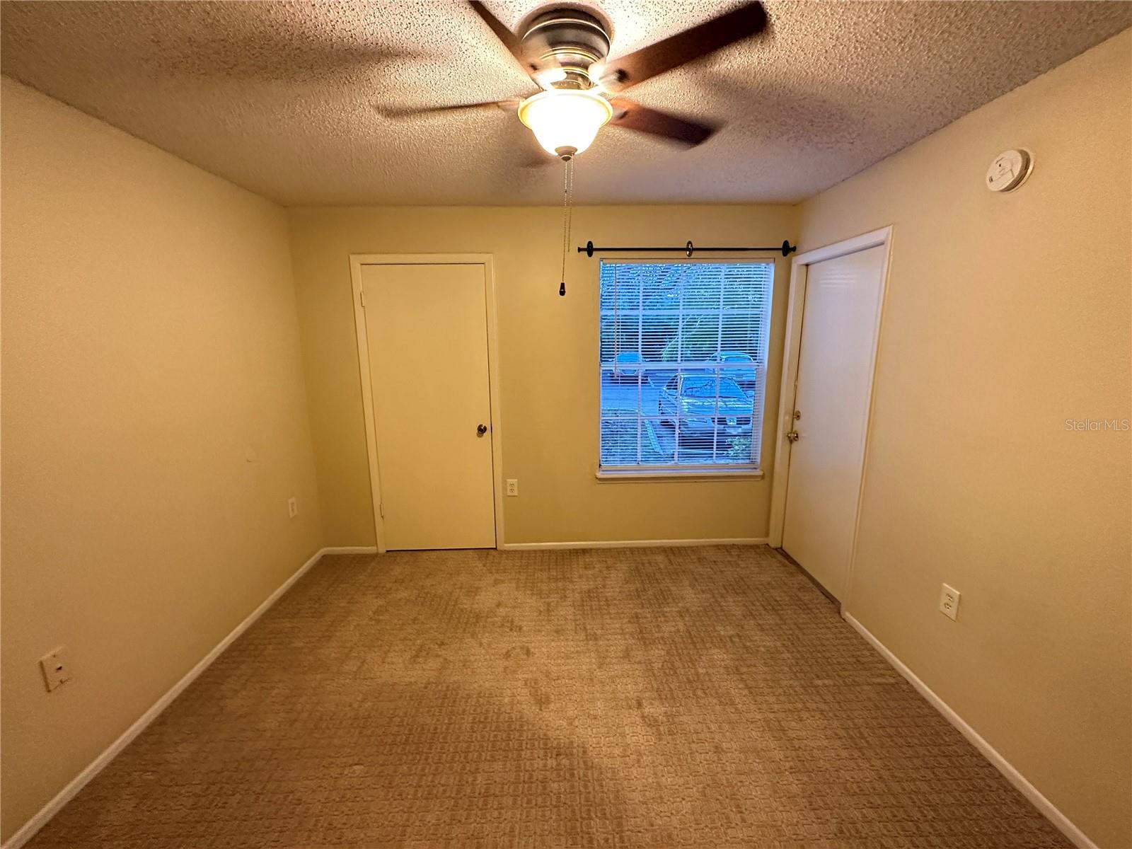 Image 4 of 9 For 1940 Lake Atriums Circle 89