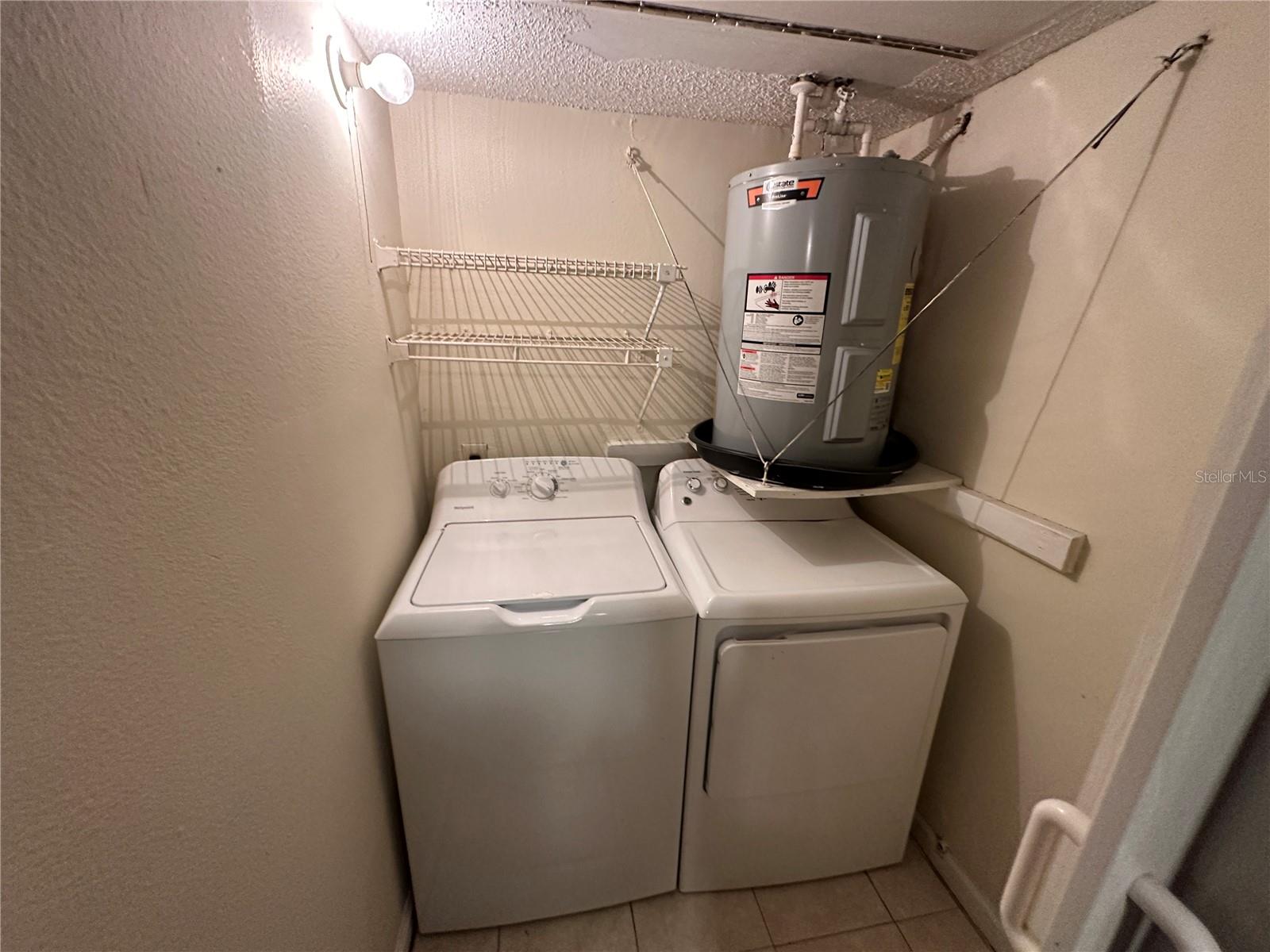 Image 9 of 9 For 1940 Lake Atriums Circle 89