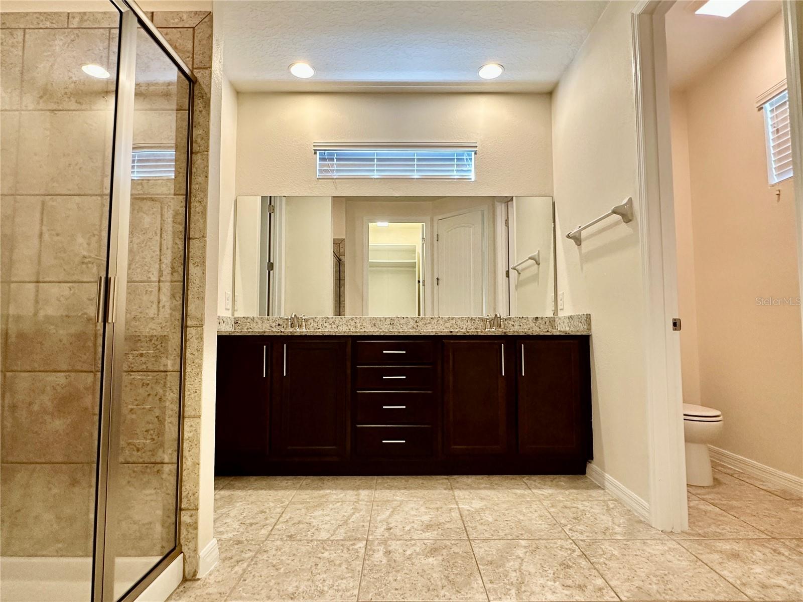 Image 18 of 34 For 13892 Summerport Trail Loop