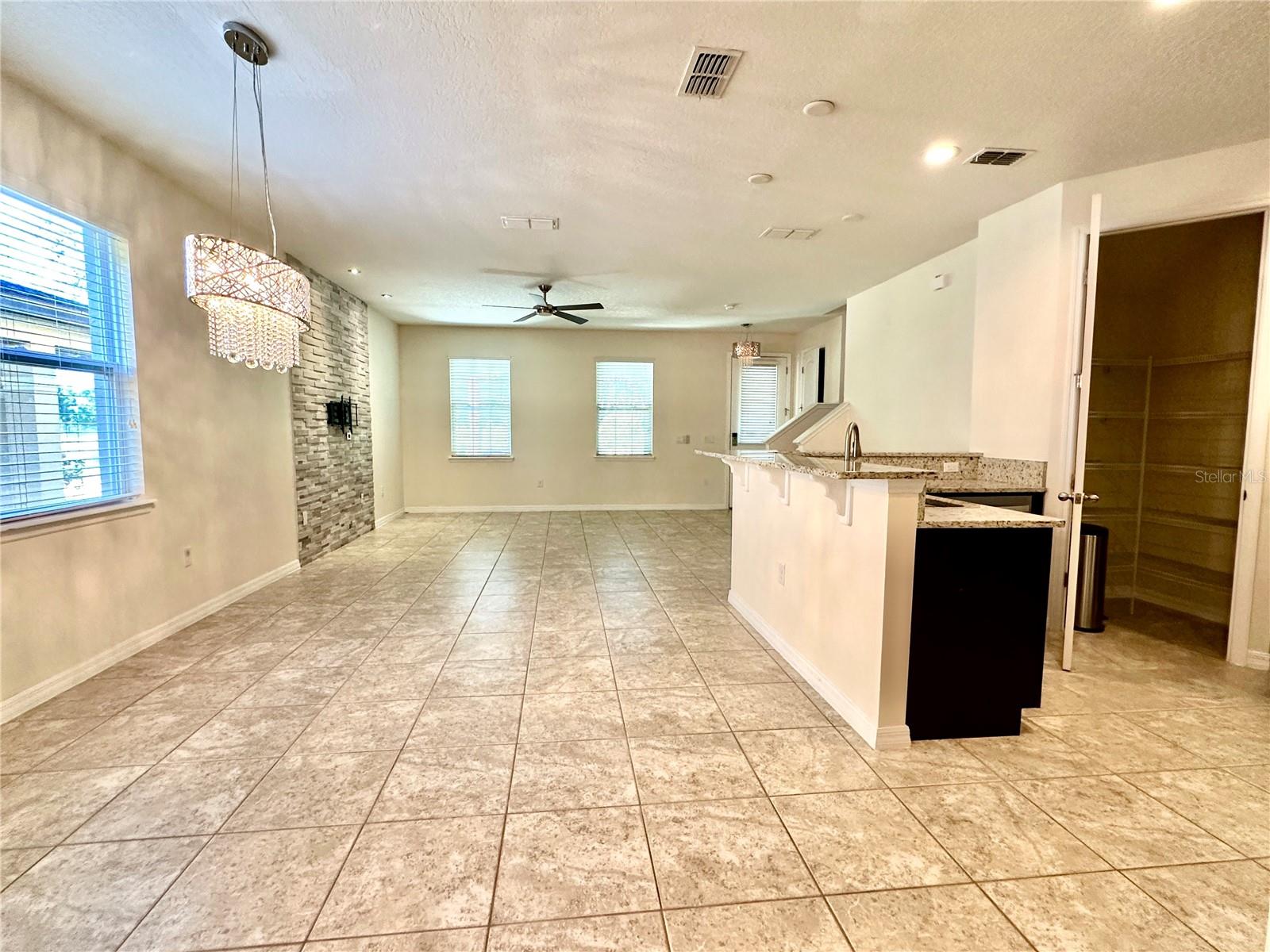 Image 6 of 34 For 13892 Summerport Trail Loop