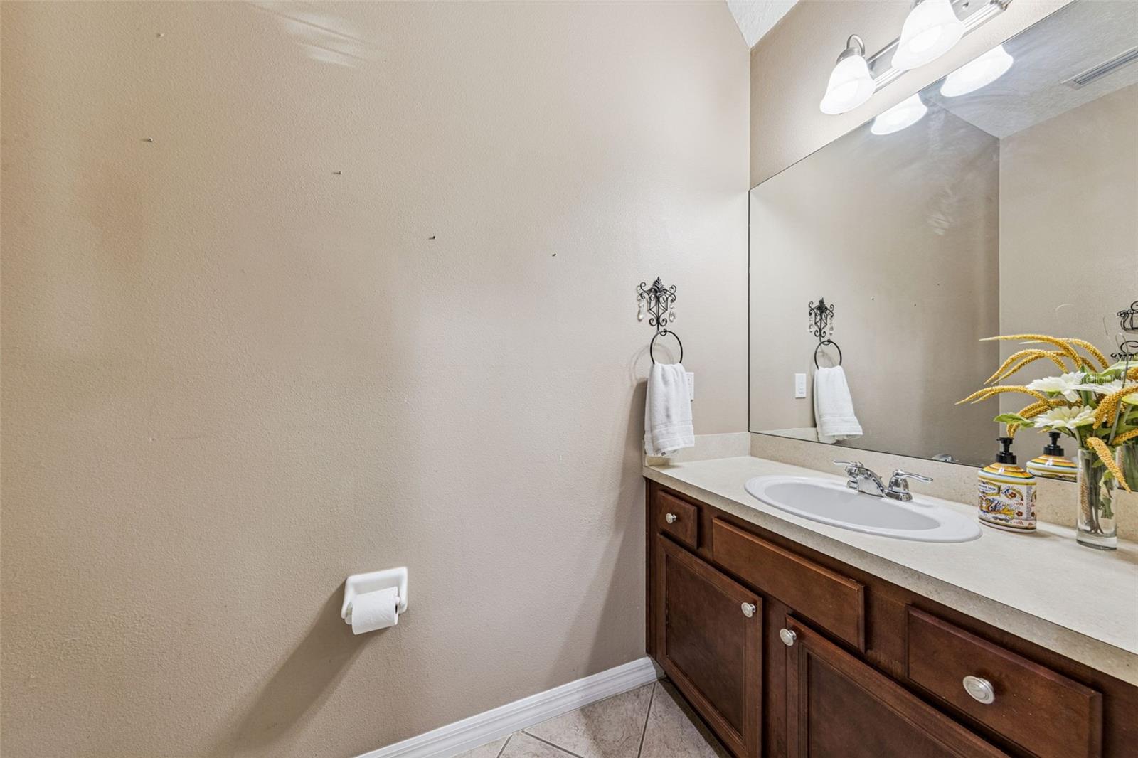 Image 20 of 42 For 429 Chestnut Oak Court