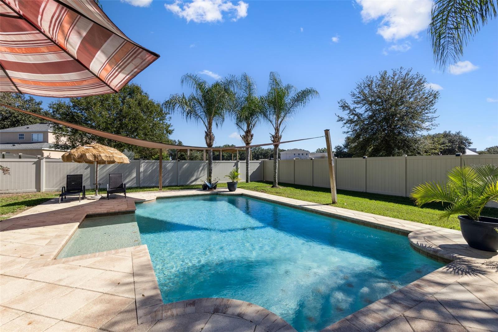 Image 26 of 42 For 429 Chestnut Oak Court