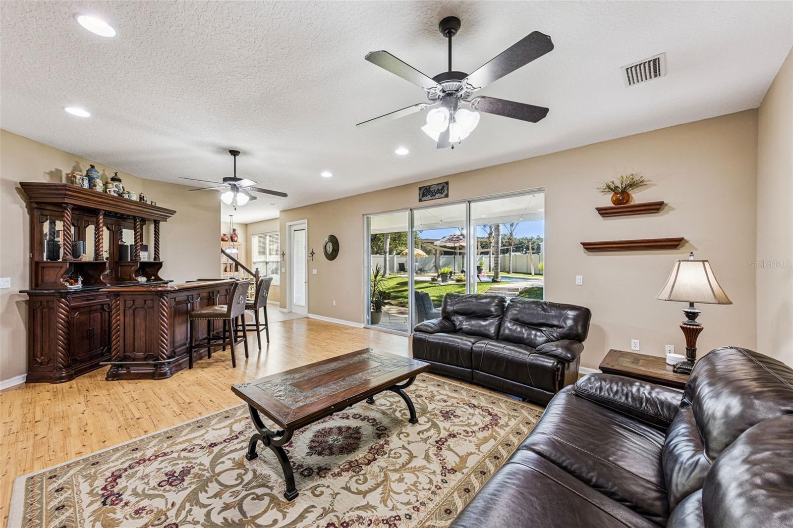 Image 4 of 42 For 429 Chestnut Oak Court