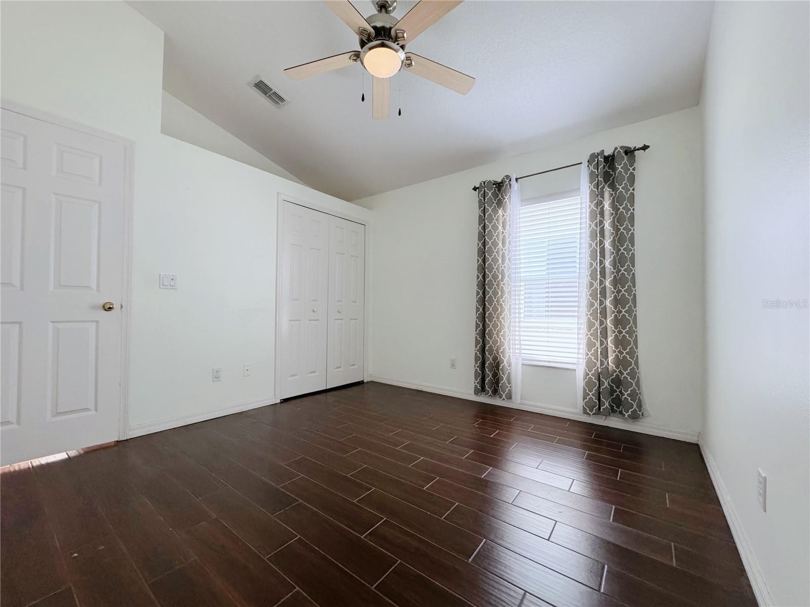 Image 15 of 33 For 2708 Crane Trace Circle