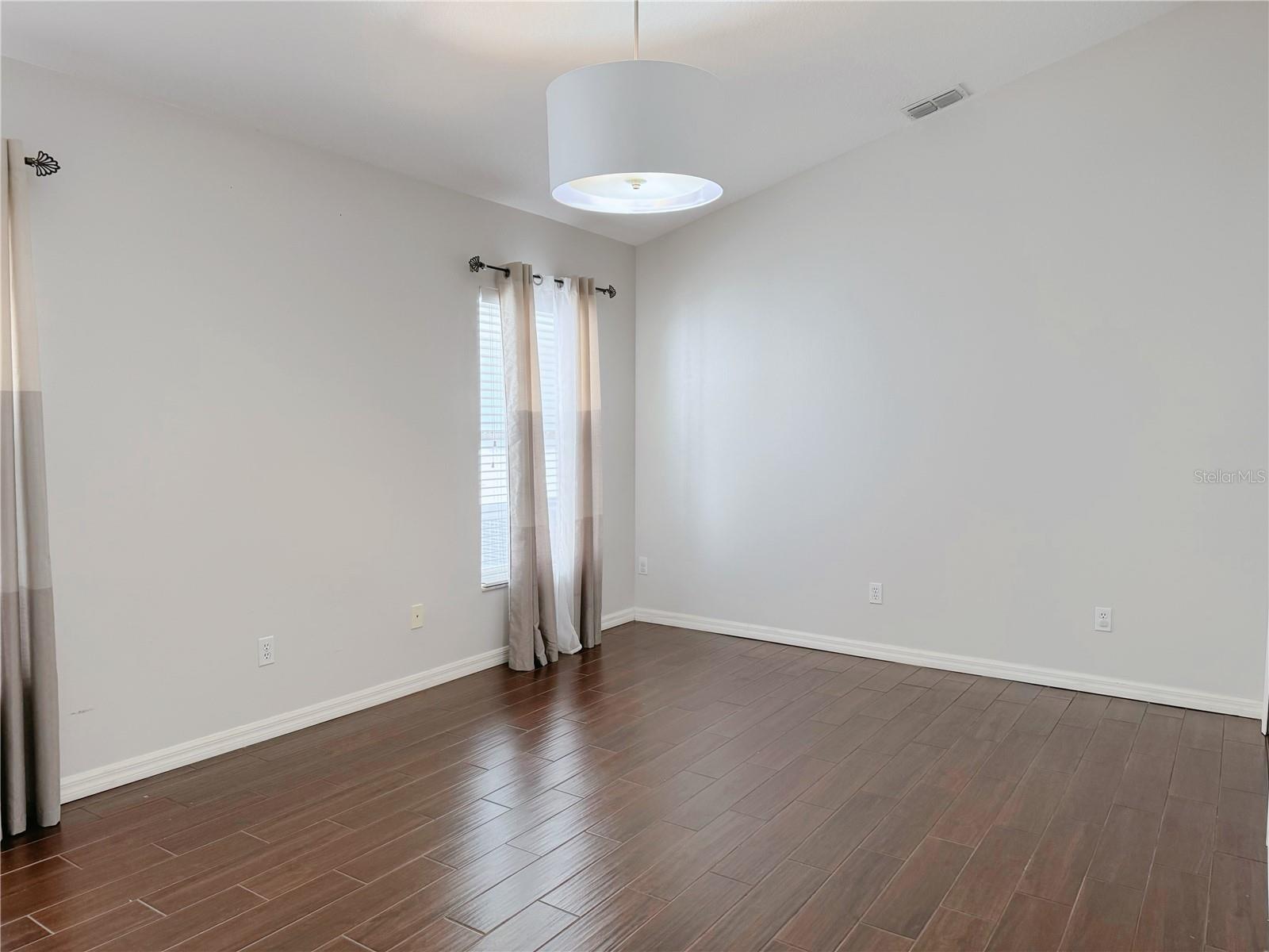 Image 20 of 33 For 2708 Crane Trace Circle