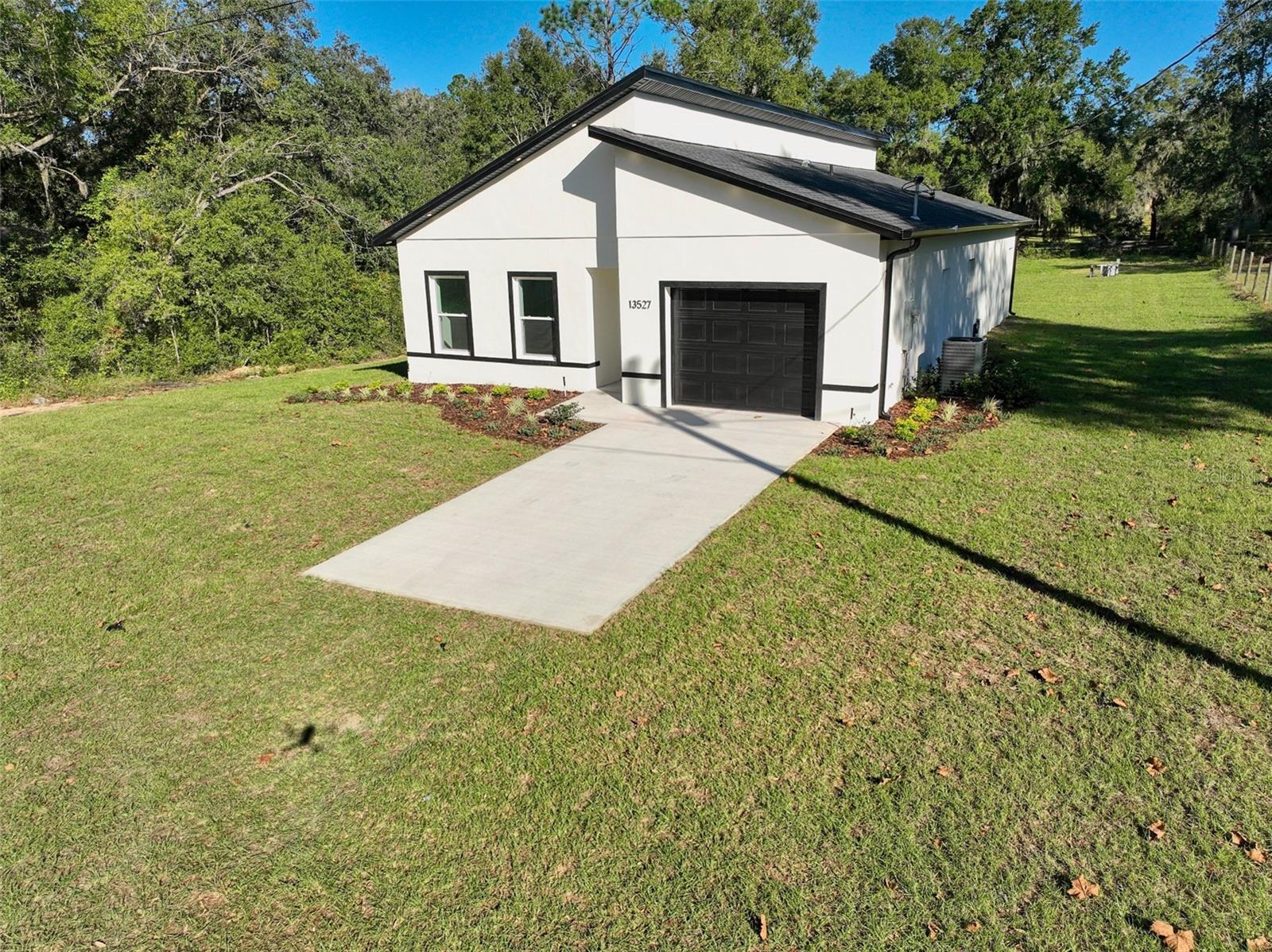 Image 17 of 53 For 13527 100th Lane