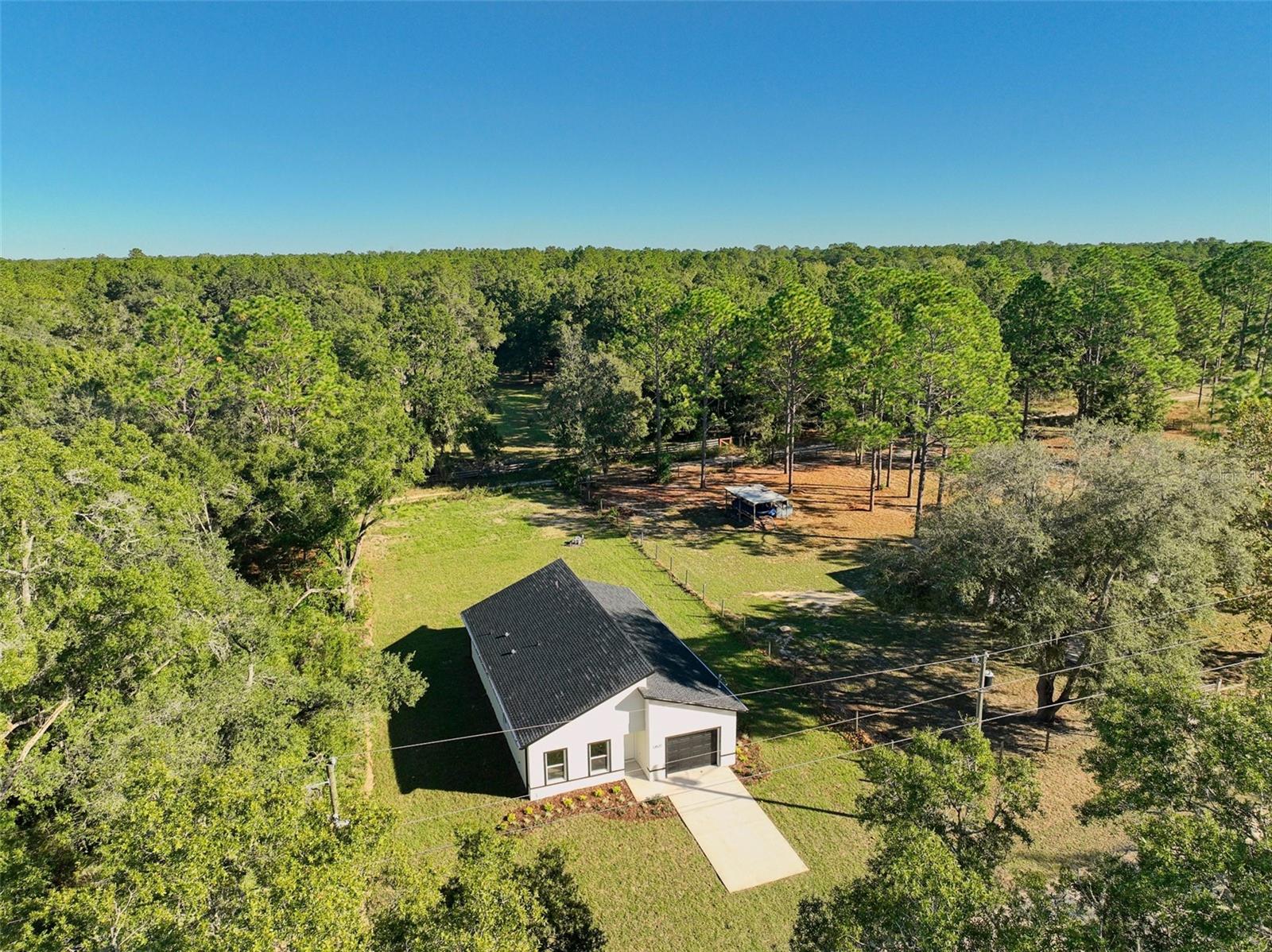 Image 19 of 53 For 13527 100th Lane