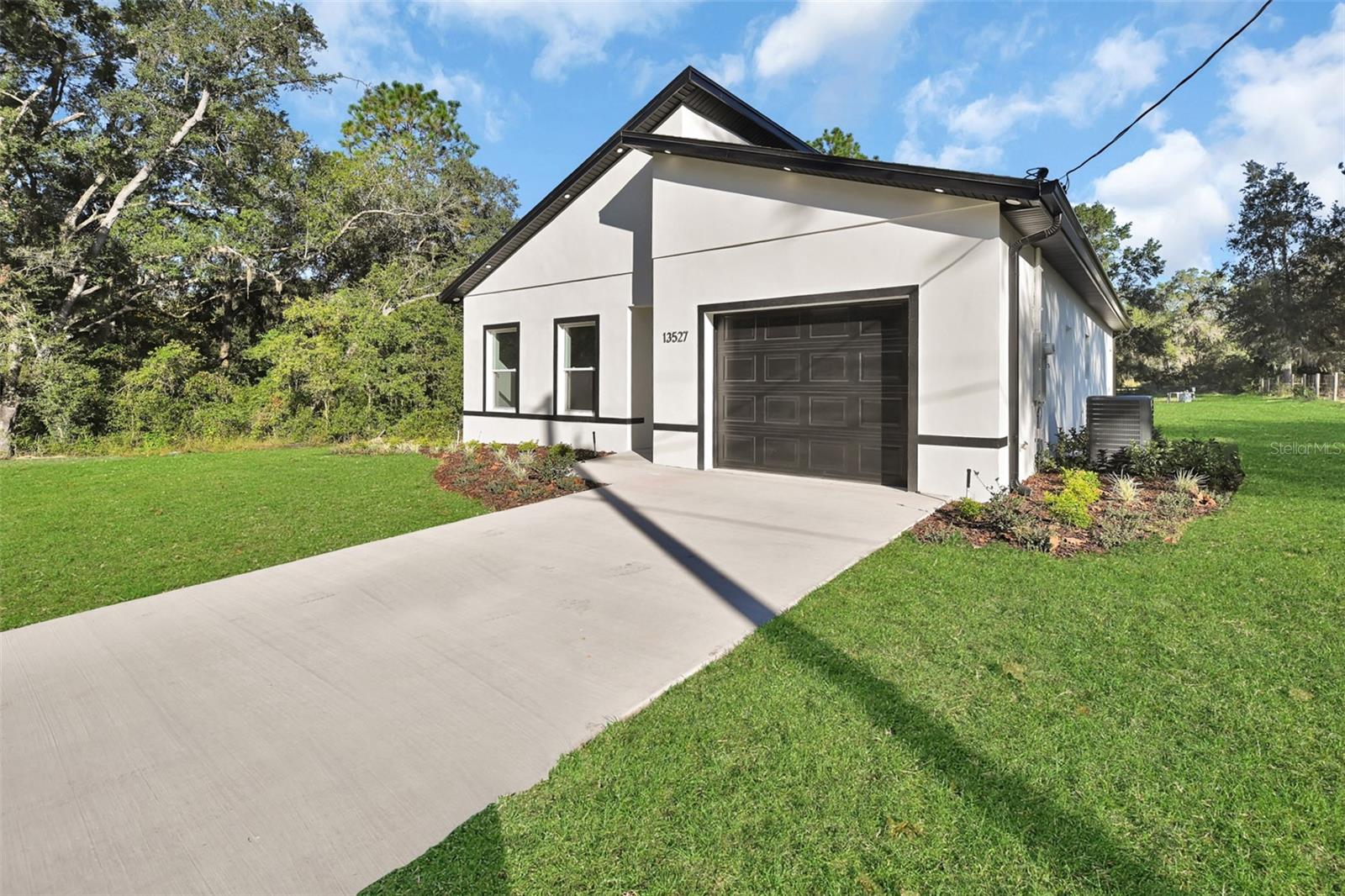 Image 34 of 53 For 13527 100th Lane