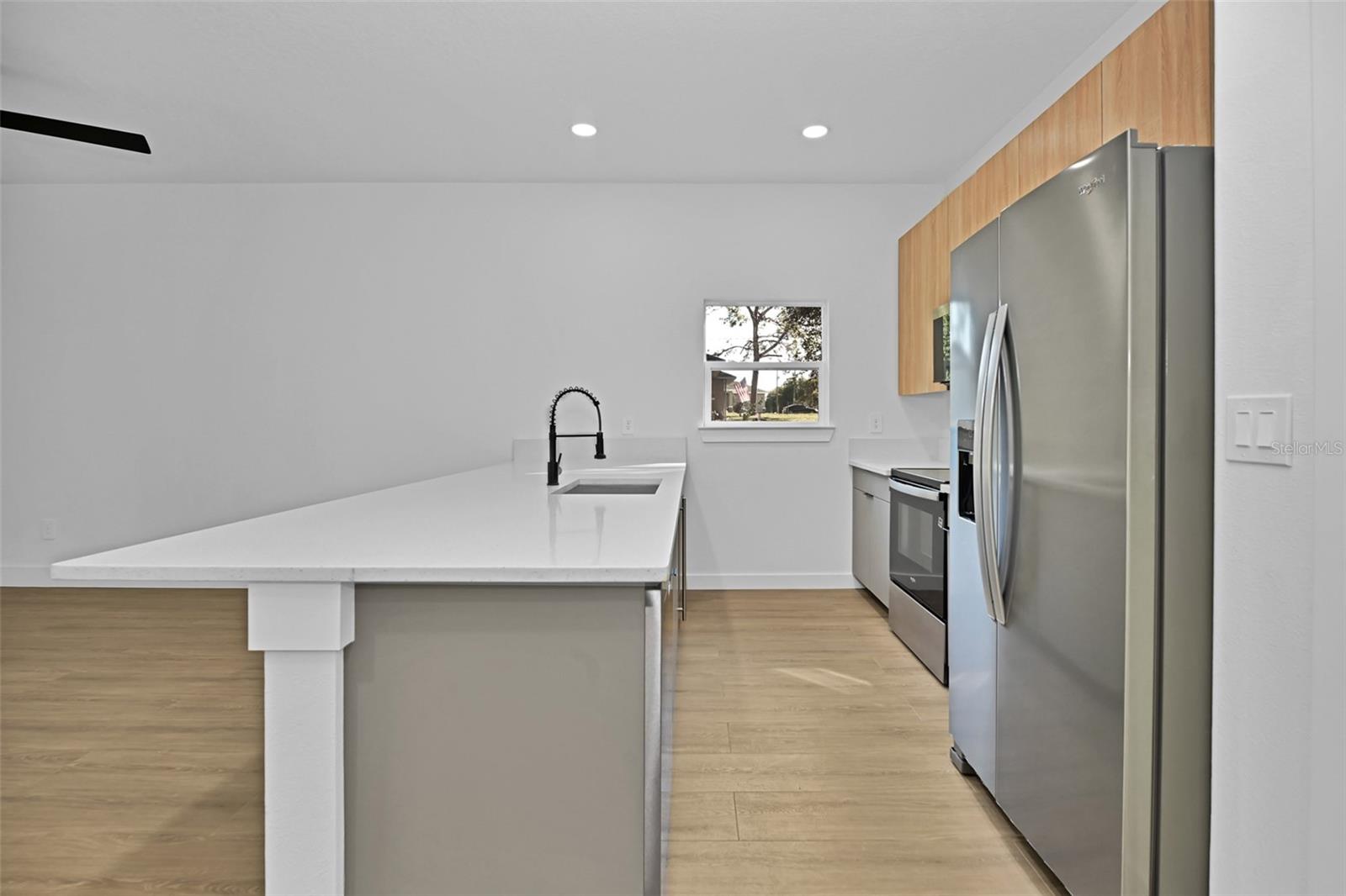 Image 39 of 53 For 13527 100th Lane