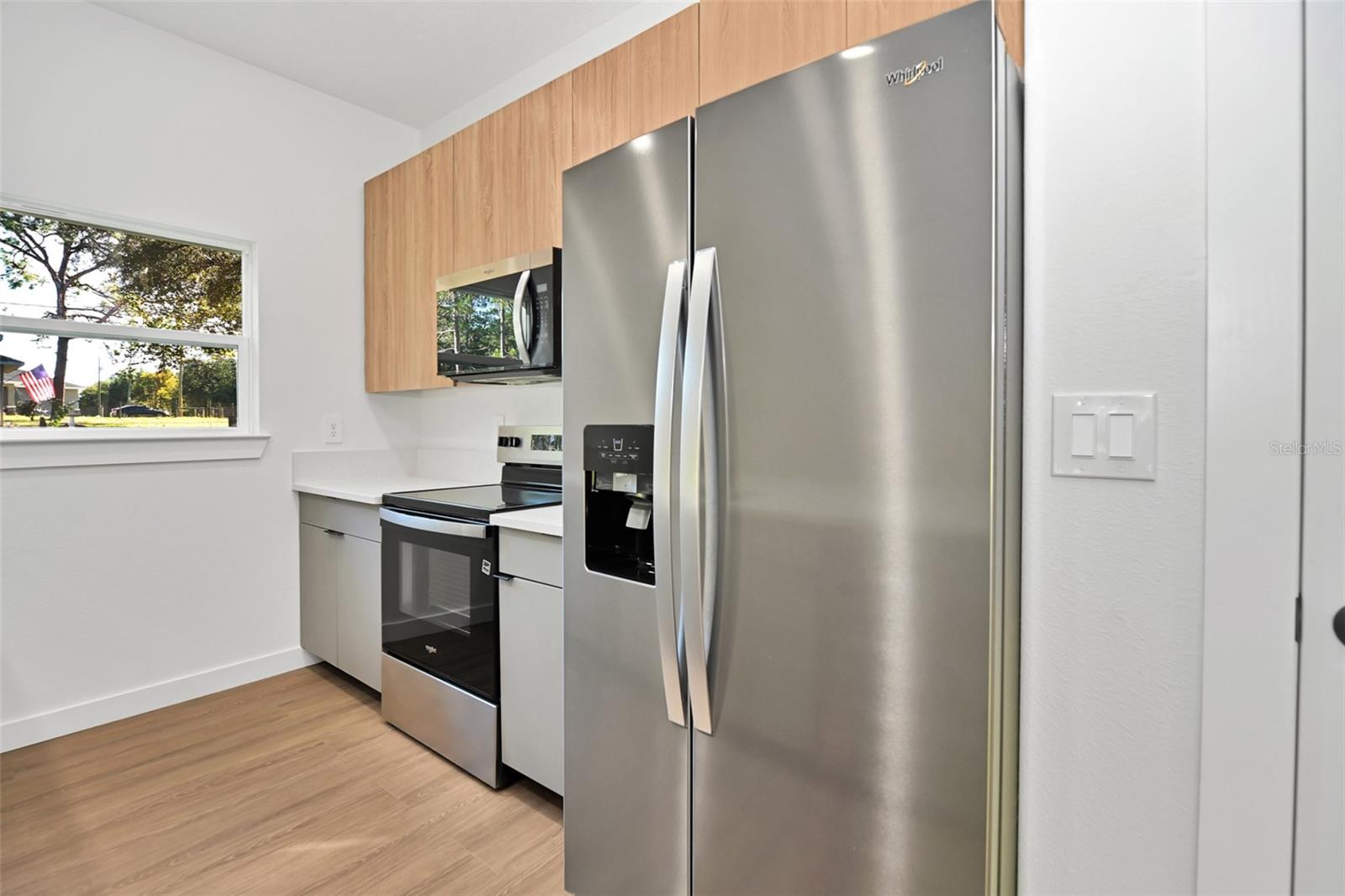 Image 41 of 53 For 13527 100th Lane