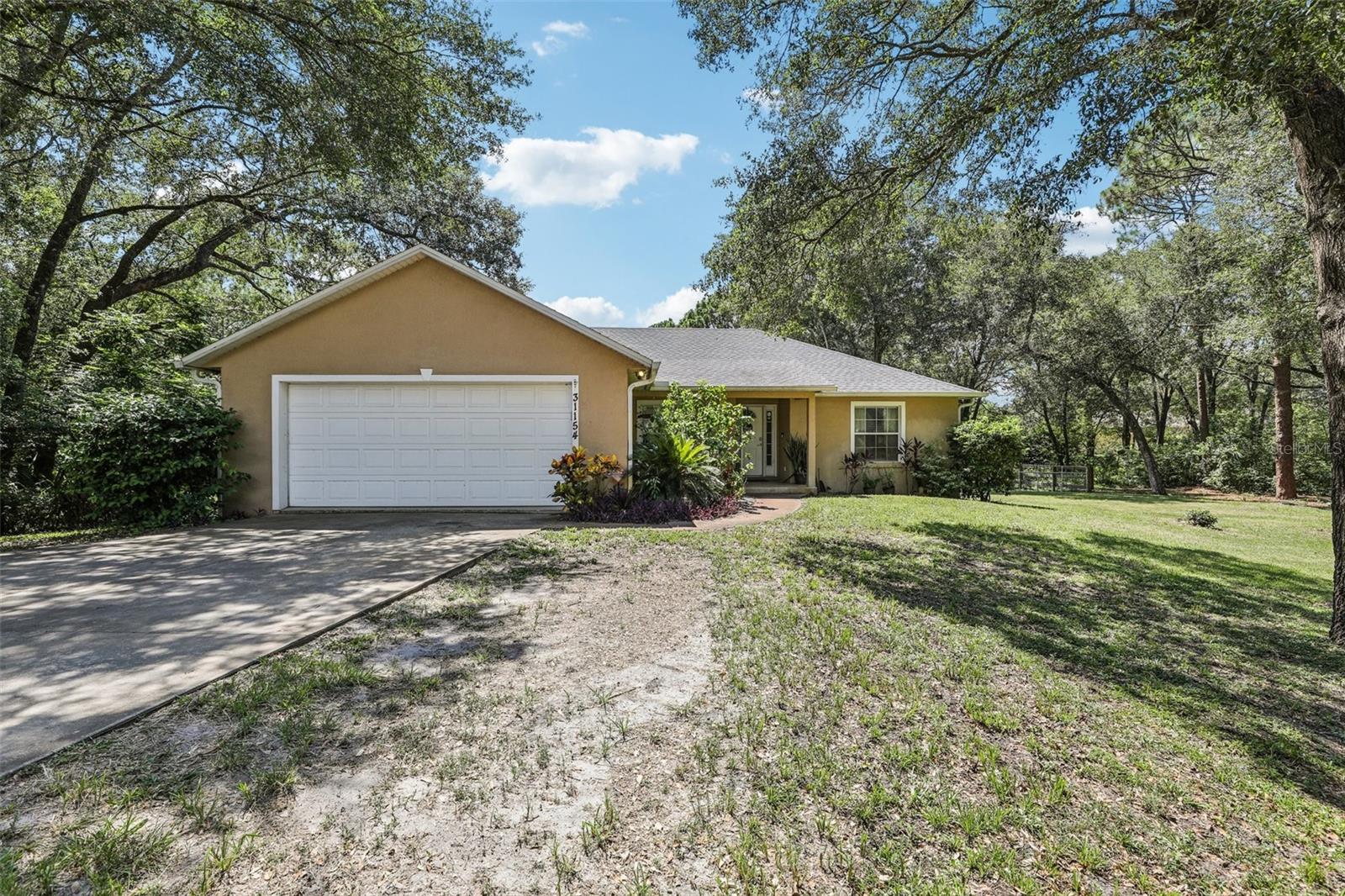 Details for 31154 Lochmore Circle, SORRENTO, FL 32776
