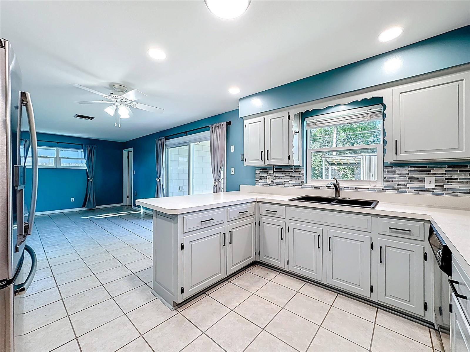 Image 13 of 38 For 3606 Forest Street