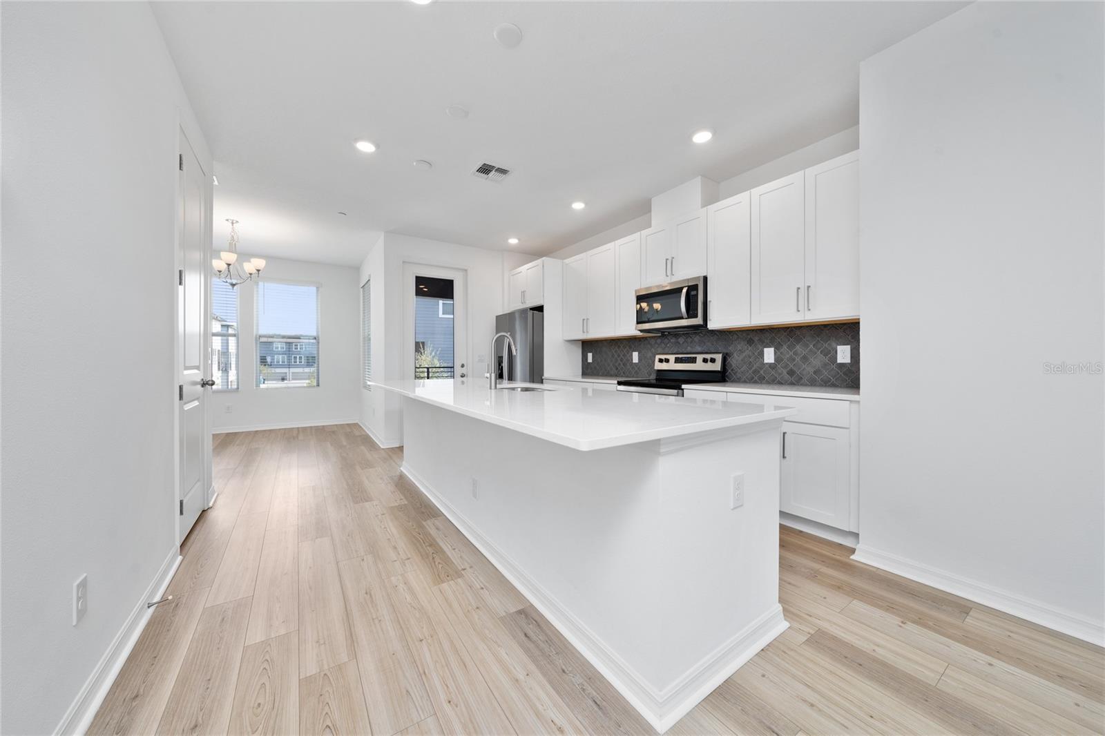 Image 10 of 41 For 12668 Willstatter Avenue