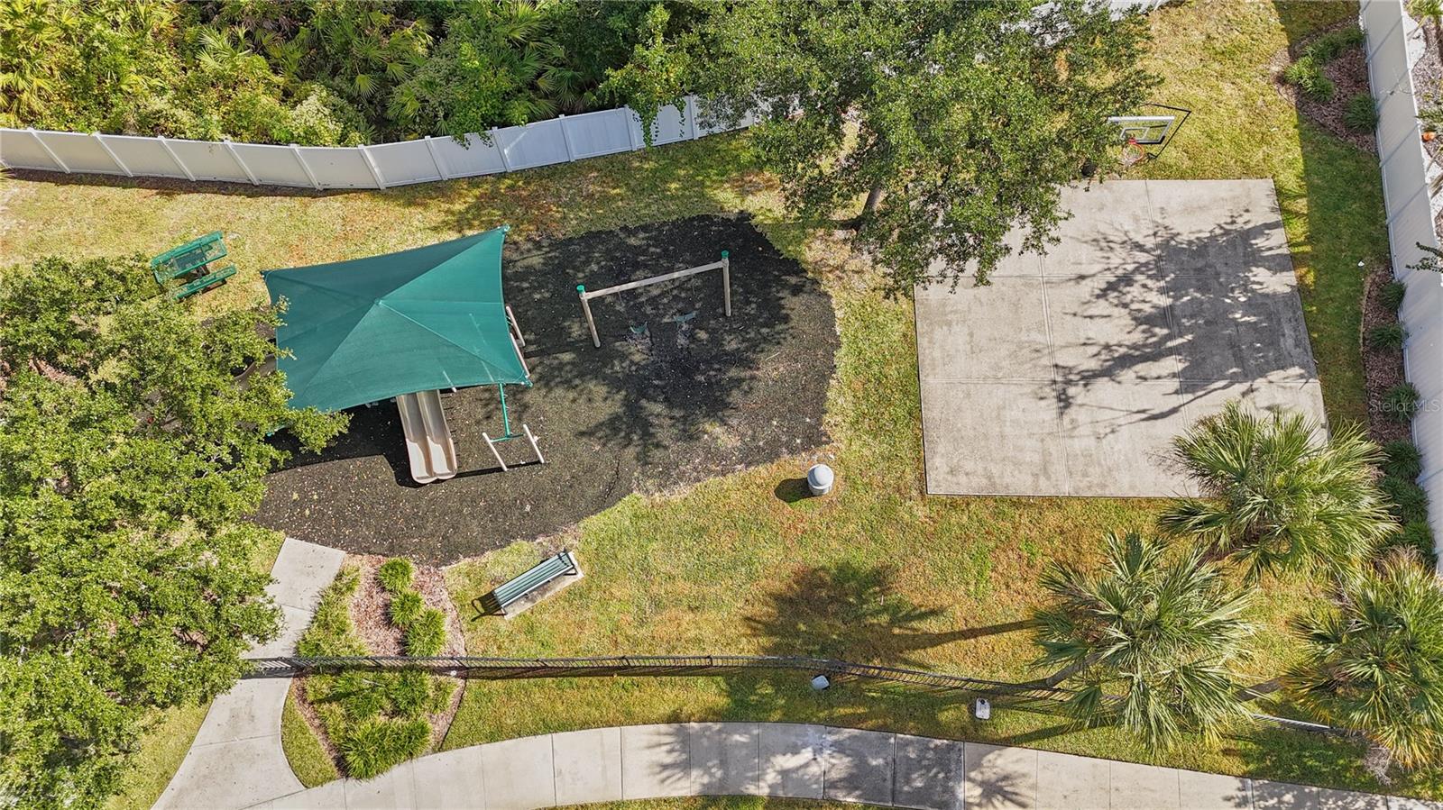 Image 15 of 79 For 330 Kays Landing Drive