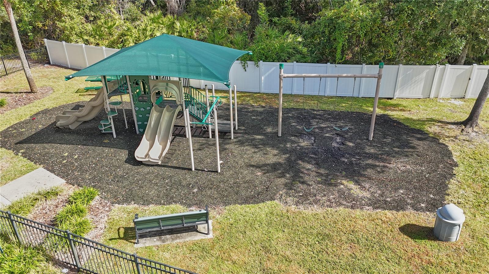 Image 16 of 79 For 330 Kays Landing Drive