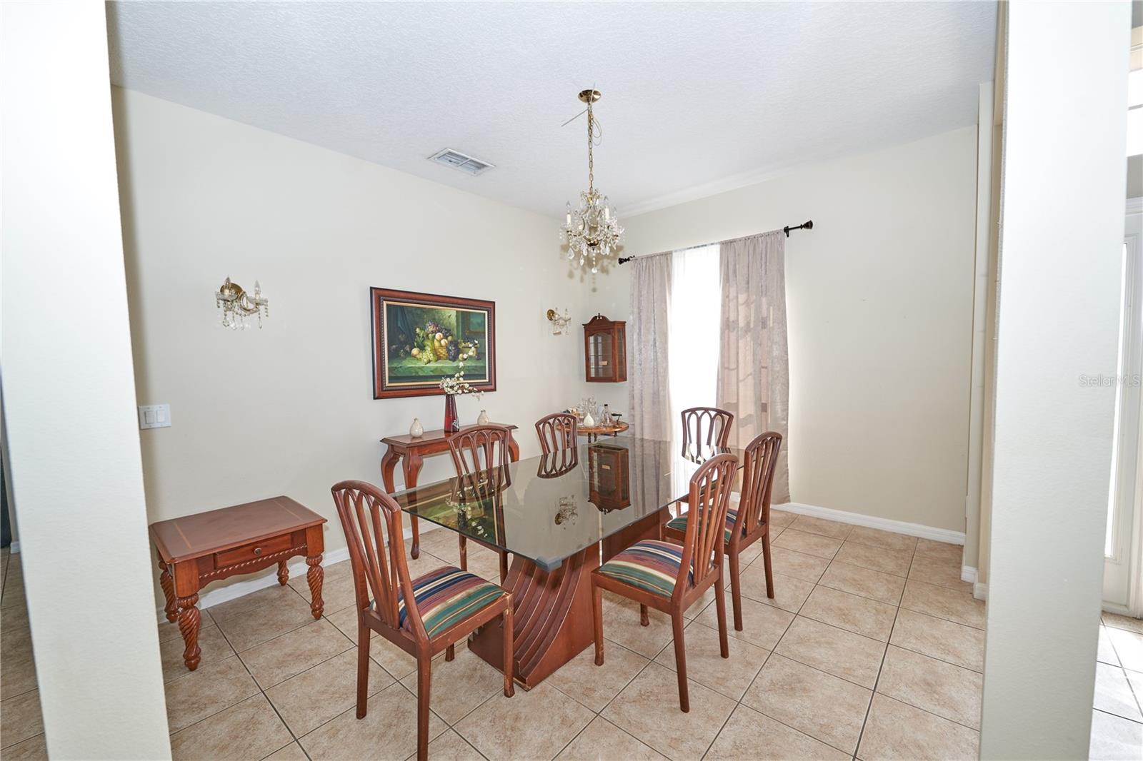 Image 19 of 79 For 330 Kays Landing Drive