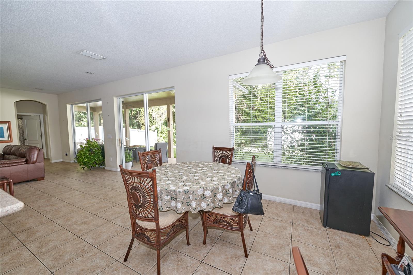 Image 41 of 79 For 330 Kays Landing Drive