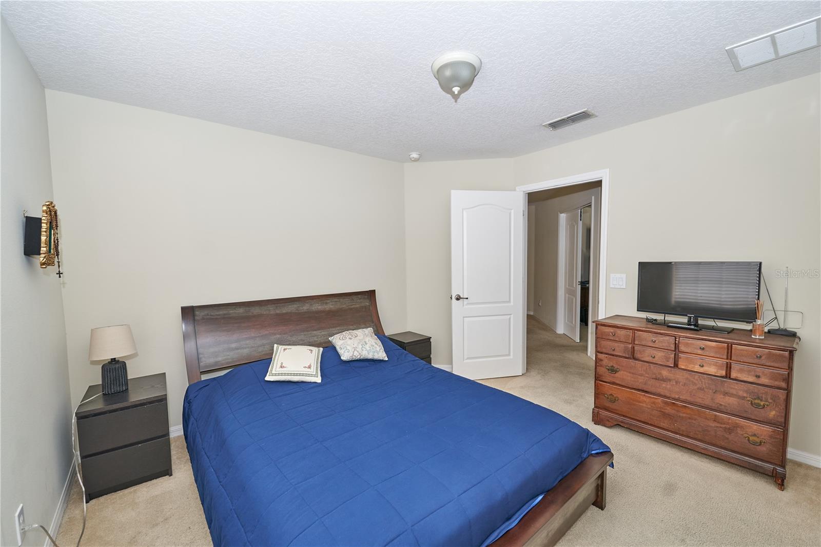 Image 56 of 79 For 330 Kays Landing Drive