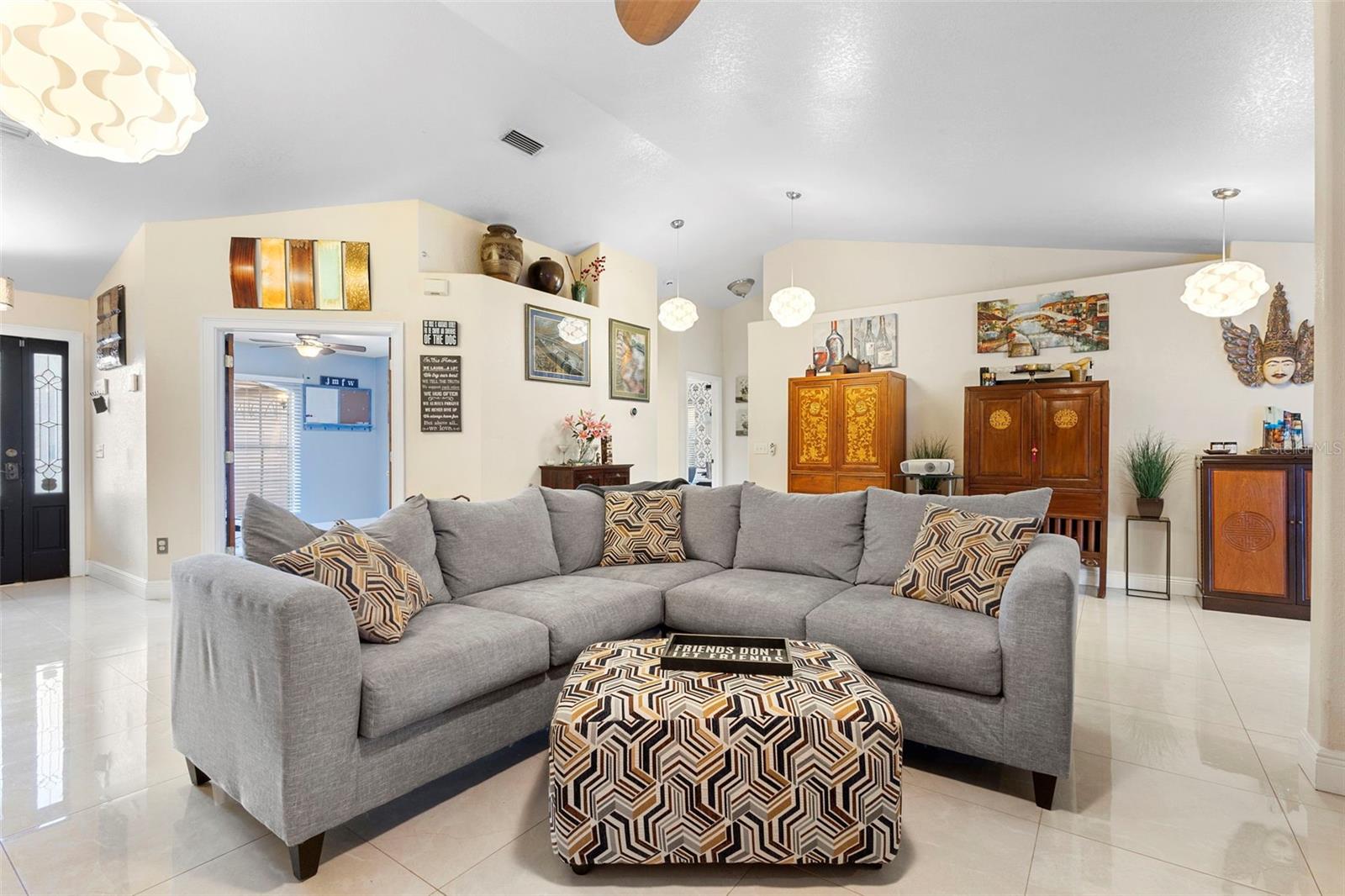 Image 14 of 56 For 16502 Cayman Drive