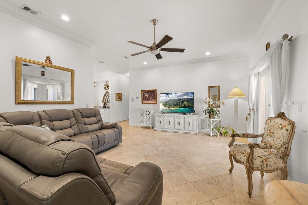 Image 11 of 32 For 2958 Marquesas Court