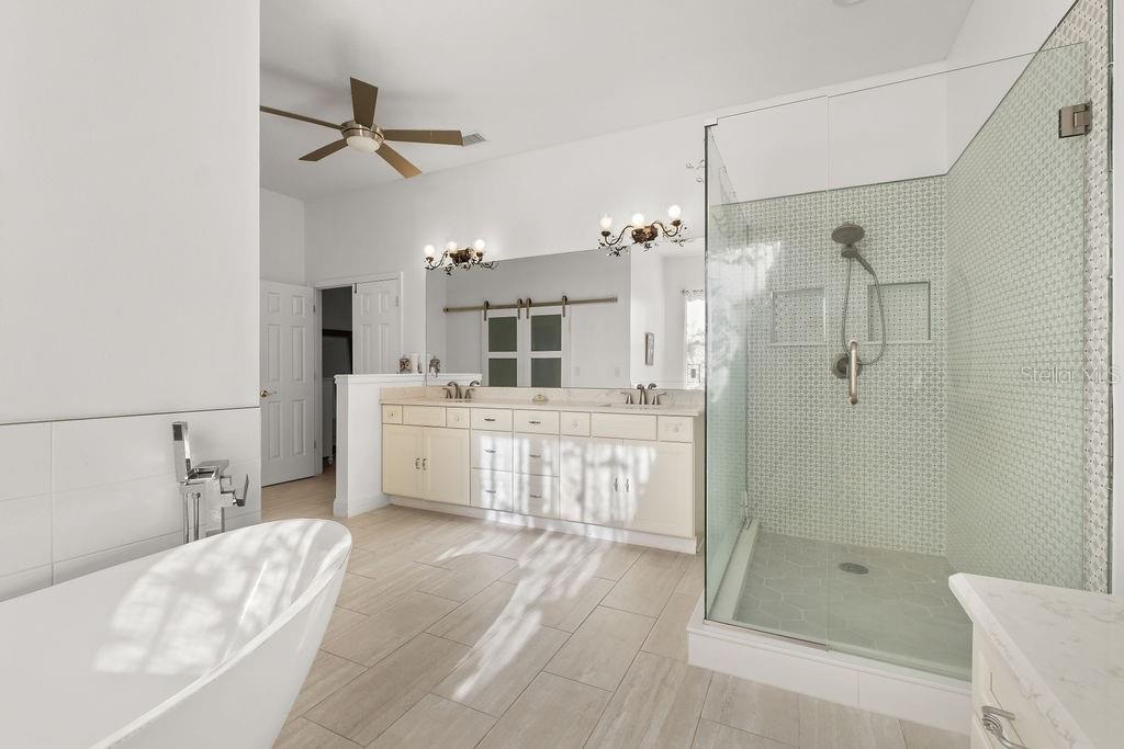 Image 25 of 32 For 2958 Marquesas Court