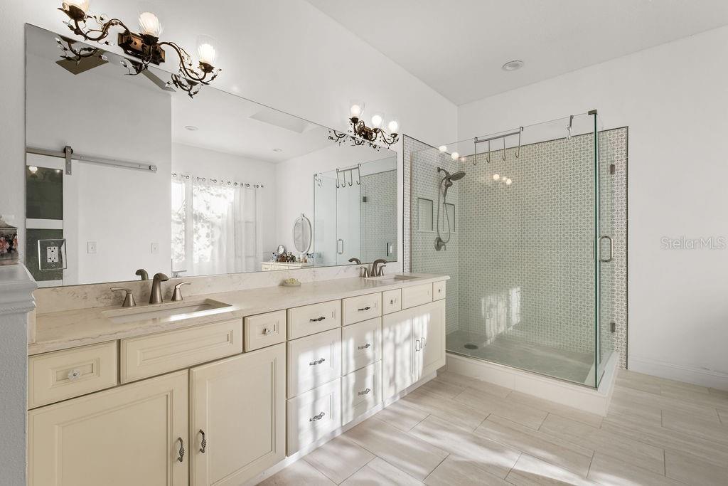 Image 26 of 32 For 2958 Marquesas Court