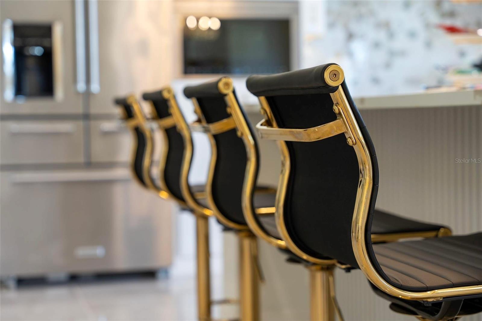 Image 19 of 46 For 2832 Rodeo Drive